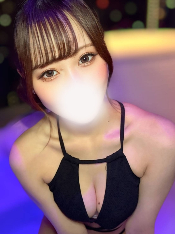 えな◆癒しとエロスの二刀流(21歳、B:89、W:.55、H:83)