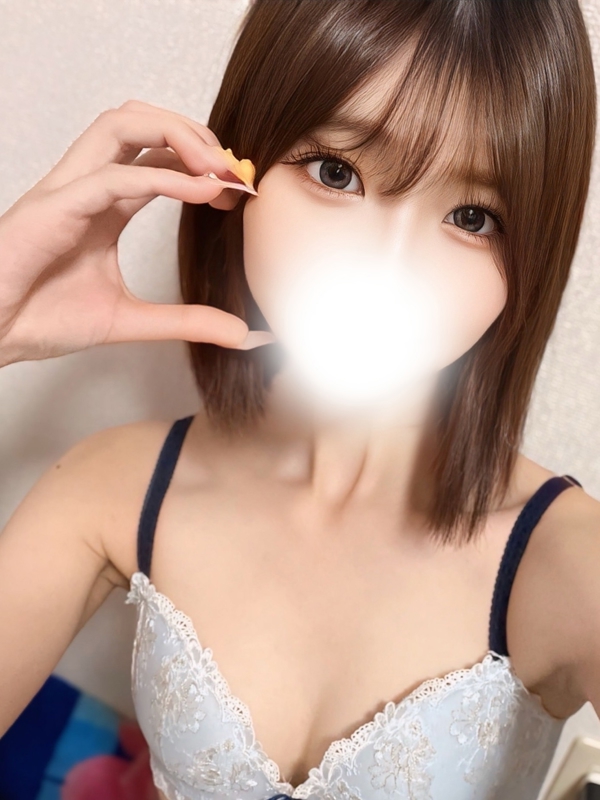 あんな◆超ねっとり濃厚フェラ(20歳、B:83、W:.54、H:84)